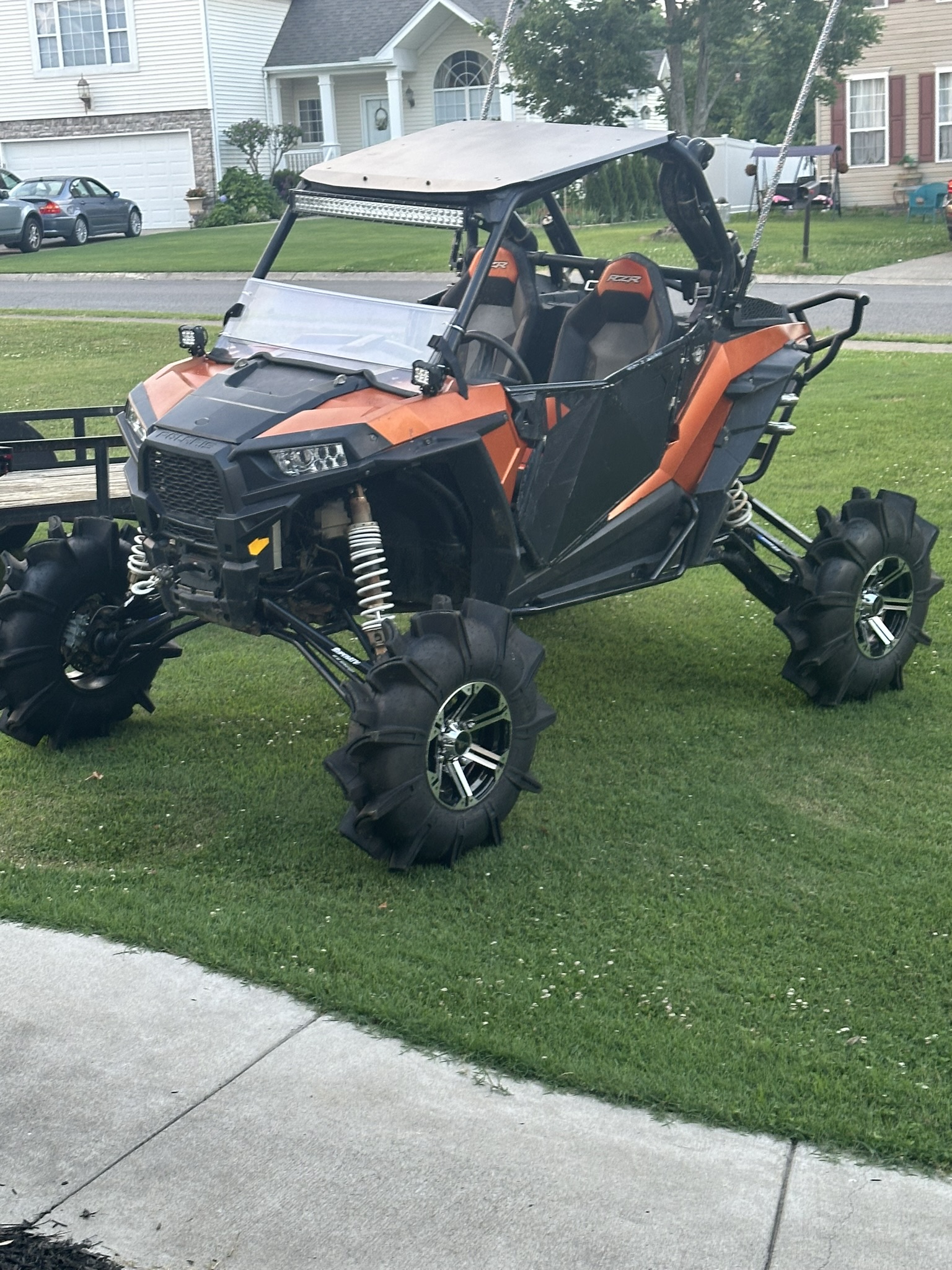 Polaris RZR 1000 XP front